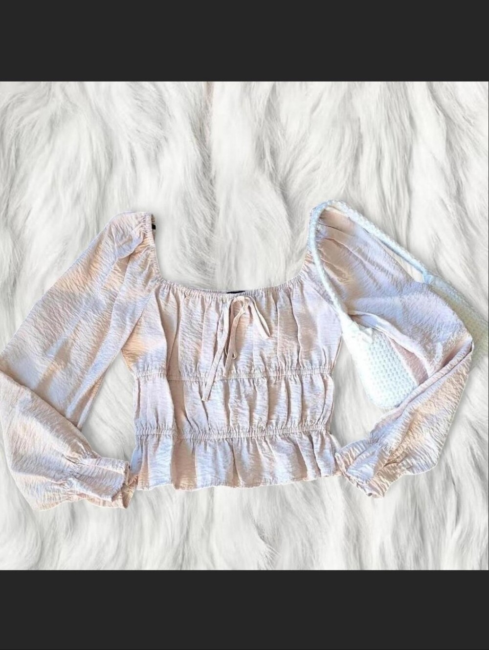 Forever 21 Cream Tie Front Long Sleeve Blouse Size Small